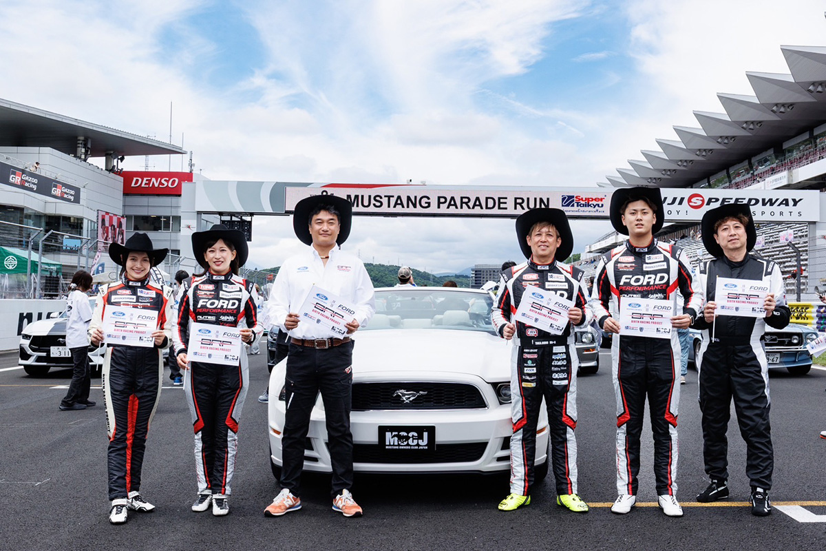 BIRTH RACING PROJECT マスタング・パレードラン