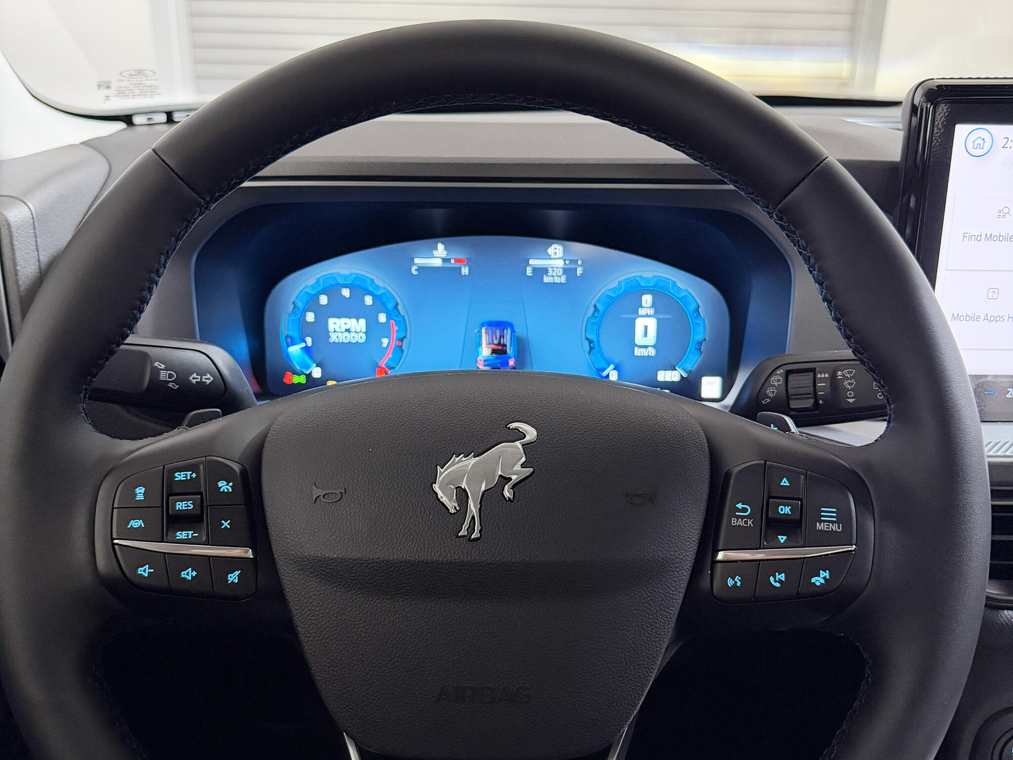 2025 フォード ブロンコスポーツ バッドランズ4×4 ステアリング画像