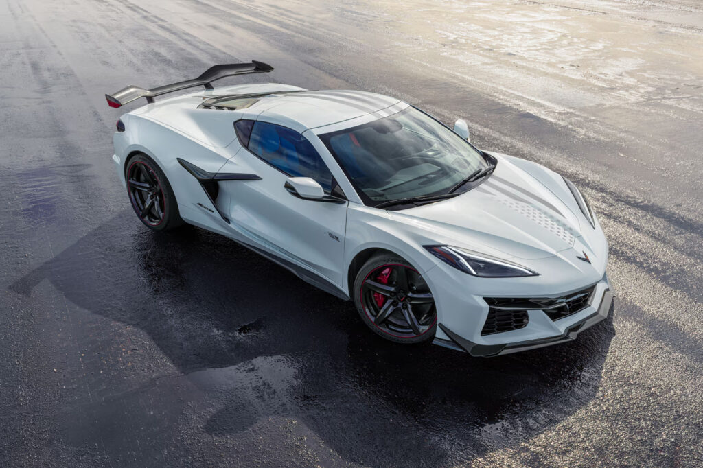 コルベットZ06 新車情報 SPACE automobile